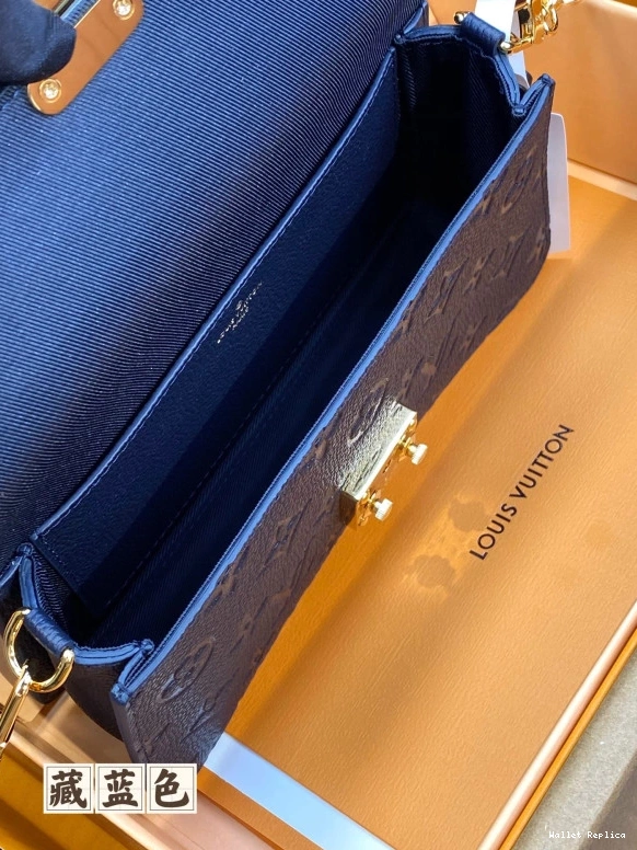 Cheap LOUIS VUITTON Wallet Chain On Métis 0712